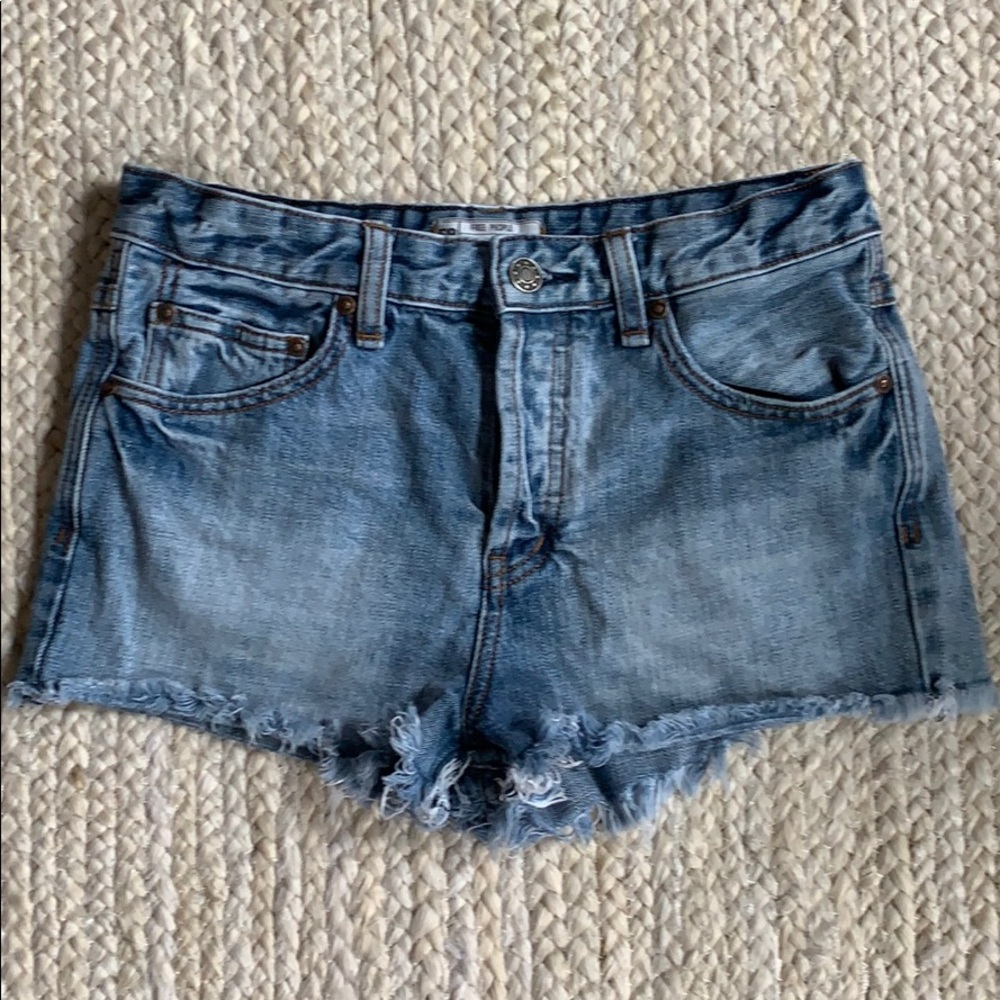 Free People Denim Cut Off Shorts 26